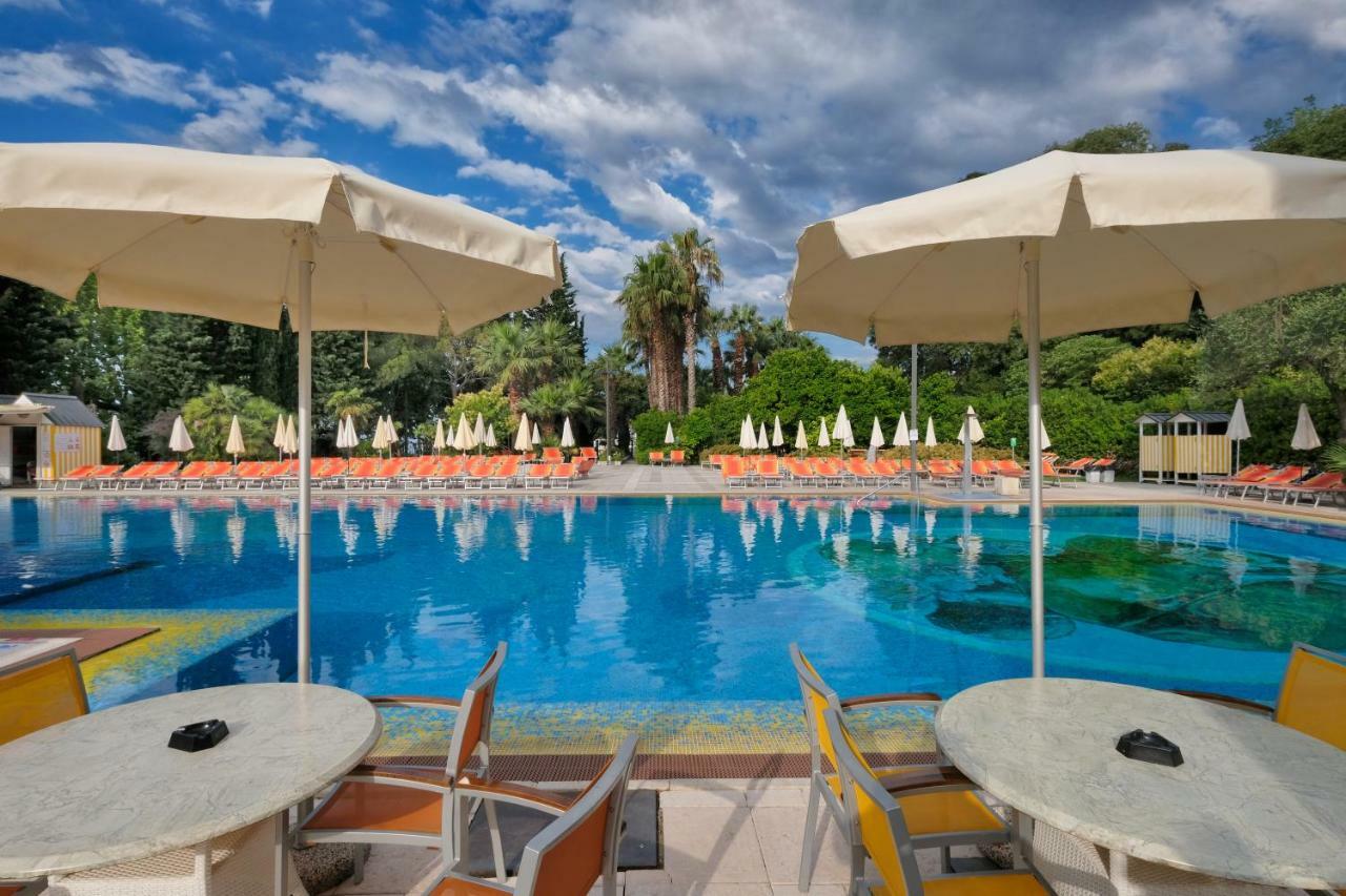ปาร์ค โฮเต็ล กริตติ Hotel บาร์โดลิโน ภายนอก รูปภาพ